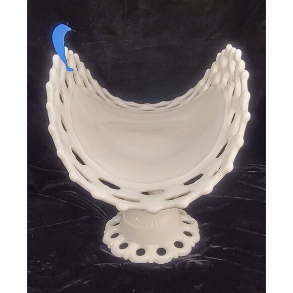 Vintage Westmoreland Milk Glass Doric Open Lace Pedestal Fruit Bowl - Picture 7 of 15
